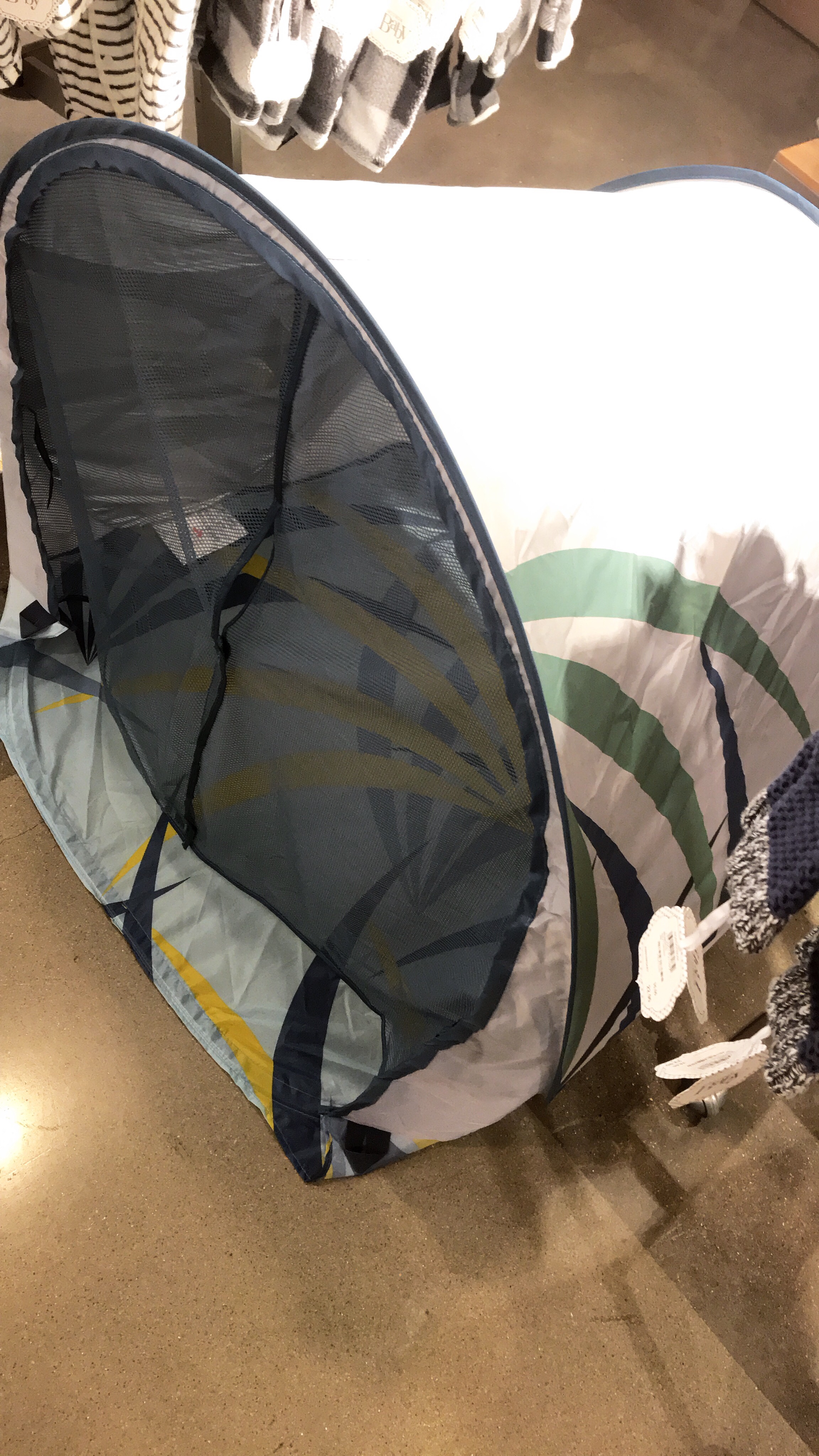Cheap paper hand fans
